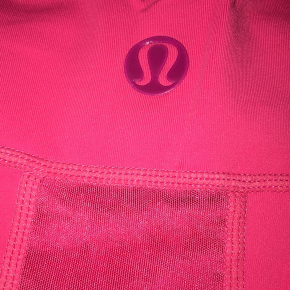 LULULEMON deep pink tank puckered/pleated accents - Picture 6 of 8